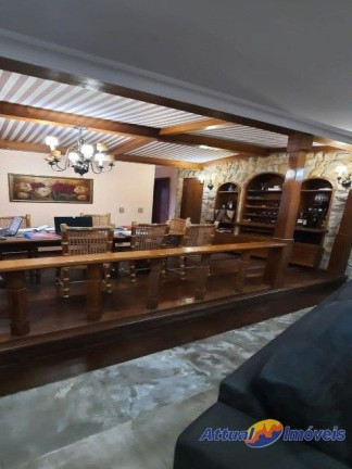 Imagem Casa com 5 Quartos à Venda, 211 m² em Alto - Teresópolis Imagem Casa com 5 Quartos à Venda, 211 m² em Alto - Teresópolis