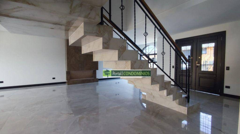 Imagem Casa com 4 Quartos à Venda, 358 m² em Campo Comprido - Curitiba