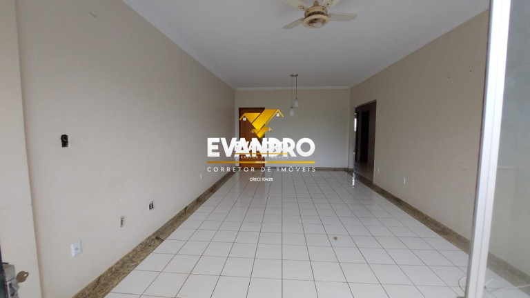 Imagem Apartamento com 3 Quartos à Venda, 147 m² em Santa Rosa - Cuiabá Imagem Apartamento com 3 Quartos à Venda, 147 m² em Santa Rosa - Cuiabá