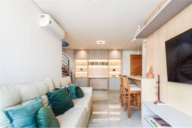 Imagem Imóvel com 2 Quartos à Venda,  em Vila Romana - São Paulo
