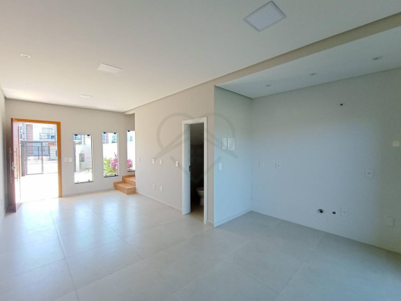 Imagem Sobrado com 2 Quartos à Venda, 89 m² Imagem Sobrado com 2 Quartos à Venda, 89 m²