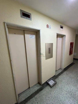 Imagem Sala Comercial à Venda, 30 m² em Centro - Niterói Imagem Sala Comercial à Venda, 30 m² em Centro - Niterói