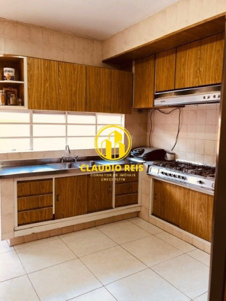 Imagem Casa com 3 Quartos à Venda, 270 m² em Vila Marari - São Paulo Imagem Casa com 3 Quartos à Venda, 270 m² em Vila Marari - São Paulo