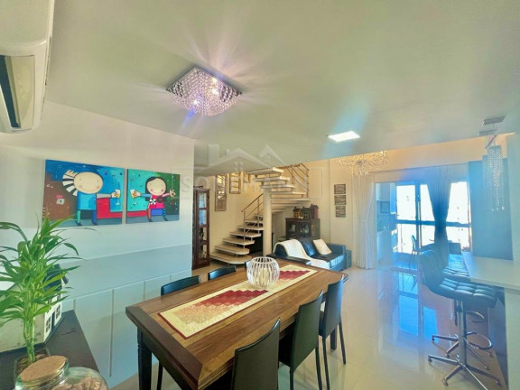 Imagem Apartamento com 3 Quartos à Venda, 120 m² em Capoeiras - Florianópolis Imagem Apartamento com 3 Quartos à Venda, 120 m² em Capoeiras - Florianópolis