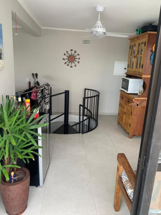Imagem Apartamento com 3 Quartos à Venda, 170 m² em Acarau - Ubatuba Imagem Apartamento com 3 Quartos à Venda, 170 m² em Acarau - Ubatuba