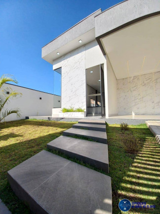 Imagem Casa com 3 Quartos à Venda, 300 m² em Setor Lago Sul - Caldas Novas Imagem Casa com 3 Quartos à Venda, 300 m² em Setor Lago Sul - Caldas Novas