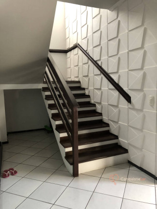 Imagem Casa com 3 Quartos à Venda, 241 m² em Barra Do Rio Cerro - Jaraguá Do Sul