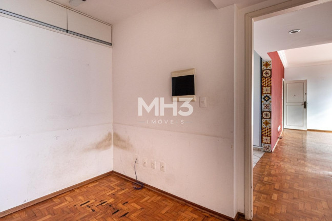 Imagem Imóvel com 4 Quartos à Venda, 127 m² em Cambuí - Campinas Imagem Imóvel com 4 Quartos à Venda, 127 m² em Cambuí - Campinas