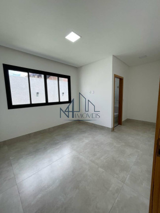Imagem Casa com 3 Quartos à Venda, 445 m² em Setor Bueno - Goiânia