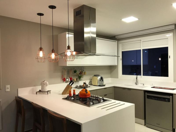 Imagem Apartamento com 3 Quartos para Temporada, 187 m² em Centro - Balneário Camboriú