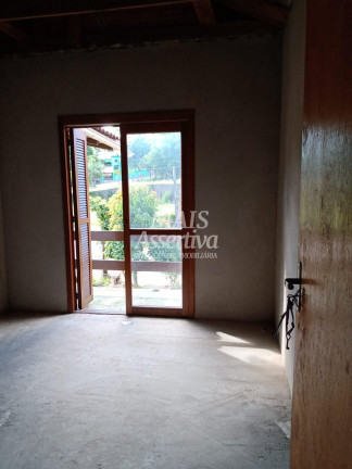 Imagem Casa com 3 Quartos à Venda, 290 m² em Petrópolis - Novo Hamburgo Imagem Casa com 3 Quartos à Venda, 290 m² em Petrópolis - Novo Hamburgo