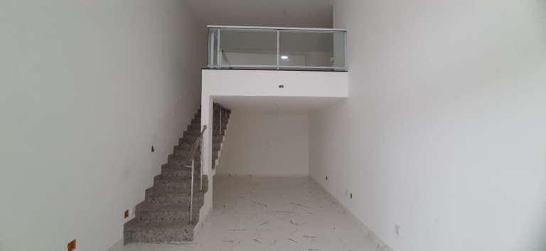 Imóvel Comercial à Venda, 60 m²