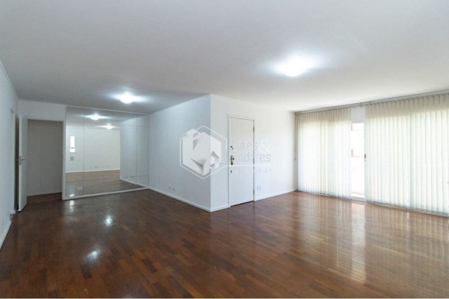 Imagem Apartamento com 3 Quartos à Venda, 163 m² em Itaim Bibi - São Paulo Imagem Apartamento com 3 Quartos à Venda, 163 m² em Itaim Bibi - São Paulo
