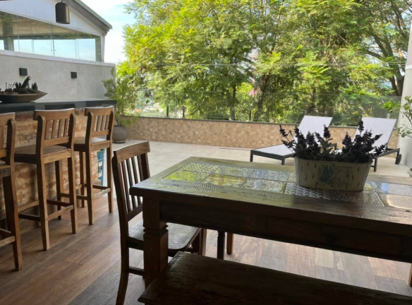 Casa com 3 Quartos à Venda, 190 m² em Alphaville - Santana De Parnaíba