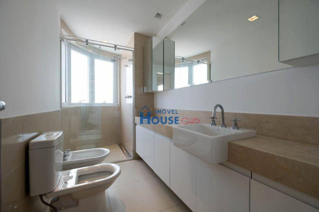 Imagem Apartamento com 3 Quartos à Venda, 273 m² em Itaim - São Paulo Imagem Apartamento com 3 Quartos à Venda, 273 m² em Itaim - São Paulo