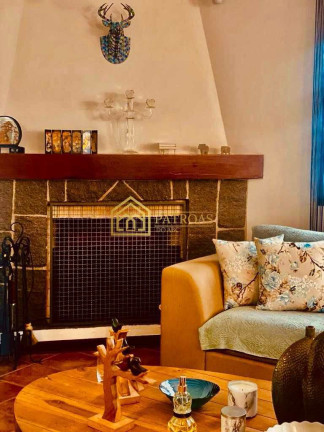 Imagem Casa com 3 Quartos à Venda, 176 m² em Parque Monte Belo - Campos Do Jordão Imagem Casa com 3 Quartos à Venda, 176 m² em Parque Monte Belo - Campos Do Jordão