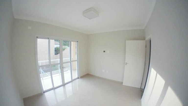 Imagem Casa com 3 Quartos à Venda, 145 m² em Centro - Caraguatatuba Imagem Casa com 3 Quartos à Venda, 145 m² em Centro - Caraguatatuba
