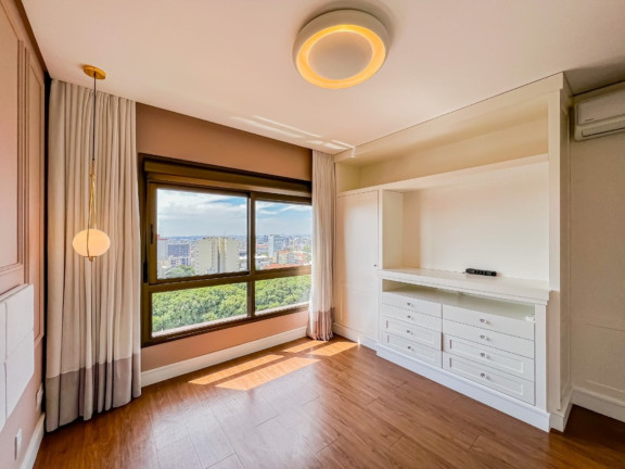 Imagem Apartamento com 3 Quartos à Venda, 172 m² em Moinhos De Vento - Porto Alegre