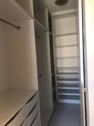 Imagem Casa com 4 Quartos à Venda, 213 m² em Cidade Dos Funcionários - Fortaleza Imagem Casa com 4 Quartos à Venda, 213 m² em Cidade Dos Funcionários - Fortaleza