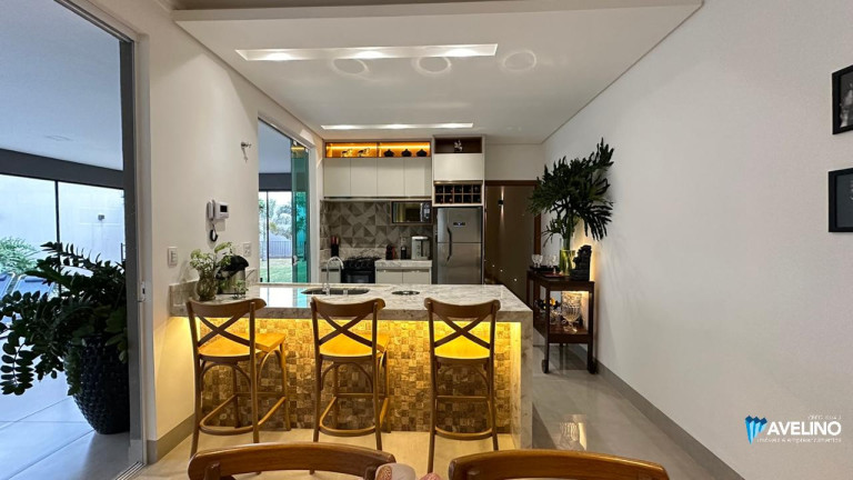 Imagem Casa com 3 Quartos à Venda, 184 m² em Lagoa Dourada - Campo Grande