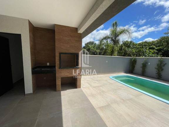 Imagem Casa com 3 Quartos à Venda, 90 m² em Cambiju - Itapoá