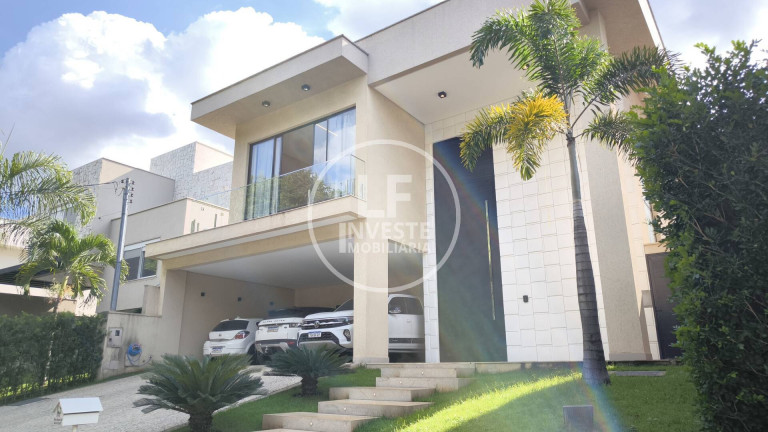 Casa de Condomínio com 4 Quartos à Venda, 487 m² em Jardins Madri - Goiânia