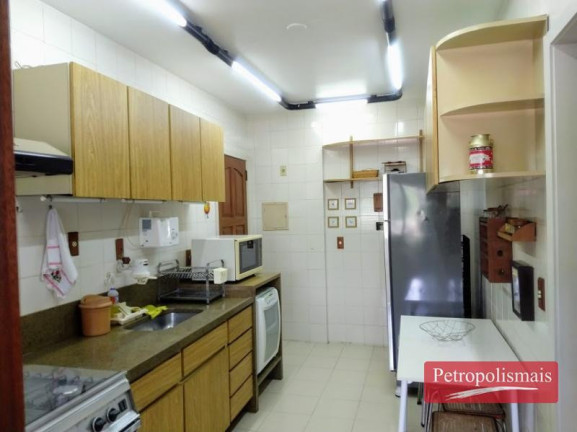 Imagem Apartamento com 3 Quartos à Venda, 118 m² em Valparaíso - Petrópolis Imagem Apartamento com 3 Quartos à Venda, 118 m² em Valparaíso - Petrópolis