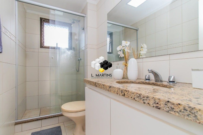 Imagem Apartamento com 2 Quartos à Venda, 79 m² em Higienópolis - Porto Alegre Imagem Apartamento com 2 Quartos à Venda, 79 m² em Higienópolis - Porto Alegre