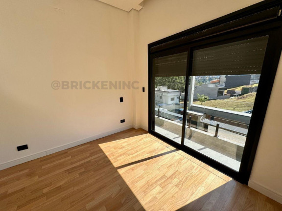 Imagem Casa com 3 Quartos à Venda, 151 m² em Villas Do Jaguari - Santana De Parnaíba Imagem Casa com 3 Quartos à Venda, 151 m² em Villas Do Jaguari - Santana De Parnaíba