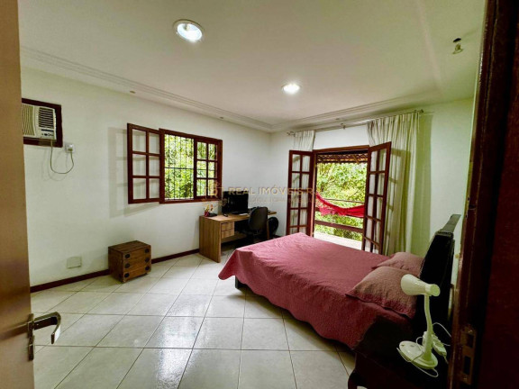 Imagem Casa com 3 Quartos à Venda, 1.200 m² em Jacarepaguá - Rio De Janeiro Imagem Casa com 3 Quartos à Venda, 1.200 m² em Jacarepaguá - Rio De Janeiro