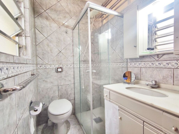 Imagem Apartamento com 3 Quartos à Venda, 115 m² em Centro Histórico - Porto Alegre Imagem Apartamento com 3 Quartos à Venda, 115 m² em Centro Histórico - Porto Alegre