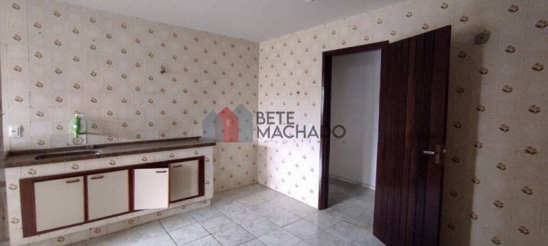 Imagem Apartamento com 2 Quartos para Alugar, 89 m² em Alto - Teresópolis