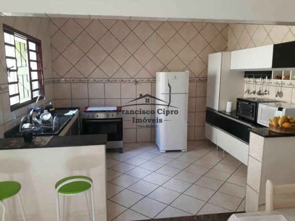 Sobrado com 4 Quartos à Venda, 232 m² em Jardim Esperança - Guaratinguetá
