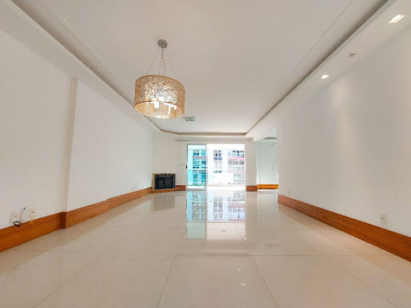Imagem Apartamento com 3 Quartos à Venda, 180 m² em Várzea - Teresópolis Imagem Apartamento com 3 Quartos à Venda, 180 m² em Várzea - Teresópolis