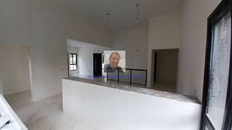 Imagem Casa com 4 Quartos à Venda, 240 m² em Jardim Atalaia - Cotia Imagem Casa com 4 Quartos à Venda, 240 m² em Jardim Atalaia - Cotia