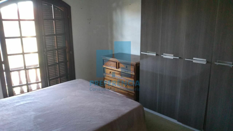 Imagem Casa com 6 Quartos à Venda, 416 m² em Oficinas - Ponta Grossa Imagem Casa com 6 Quartos à Venda, 416 m² em Oficinas - Ponta Grossa