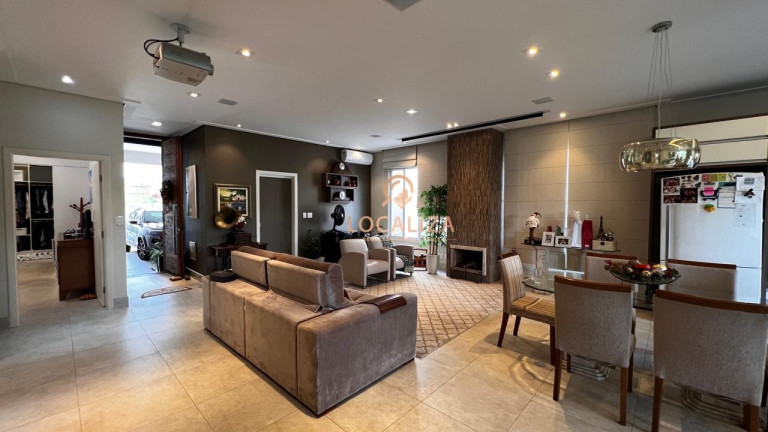 Imagem Casa com 4 Quartos à Venda, 403 m² em Condomínio Residencial Alphaville Ii - São José Dos Campos Imagem Casa com 4 Quartos à Venda, 403 m² em Condomínio Residencial Alphaville Ii - São José Dos Campos