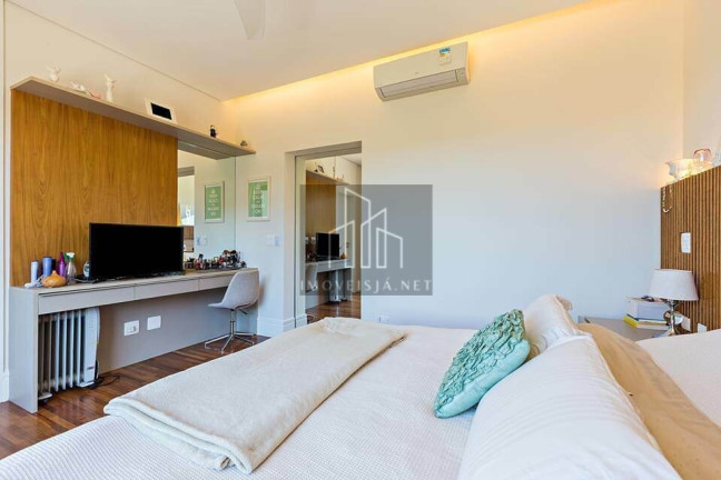 Imagem Casa com 4 Quartos à Venda, 495 m² em Tamboré - Santana De Parnaíba Imagem Casa com 4 Quartos à Venda, 495 m² em Tamboré - Santana De Parnaíba
