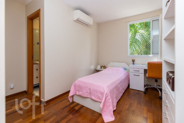 Imagem Apartamento com 3 Quartos à Venda, 188 m² em Itaim Bibi - São Paulo Imagem Apartamento com 3 Quartos à Venda, 188 m² em Itaim Bibi - São Paulo