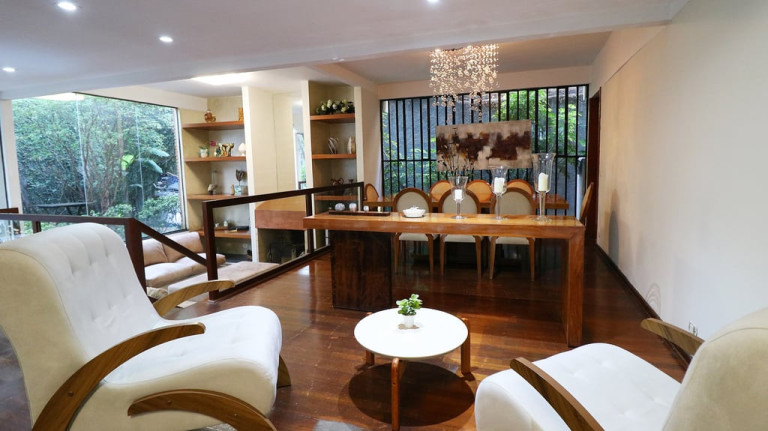 Imagem Casa com 5 Quartos à Venda, em Vila Mariana - São Paulo Imagem Casa com 5 Quartos à Venda, em Vila Mariana - São Paulo