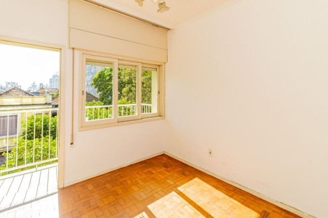 Imagem Apartamento com 3 Quartos à Venda, 97 m² em Centro Histórico - Porto Alegre Imagem Apartamento com 3 Quartos à Venda, 97 m² em Centro Histórico - Porto Alegre