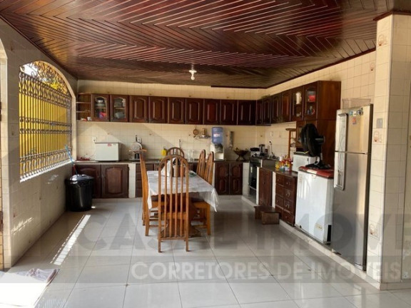 Imagem Casa com 5 Quartos à Venda, em Marambaia - Belém Imagem Casa com 5 Quartos à Venda, em Marambaia - Belém