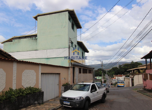 Imagem Casa com 4 Quartos à Venda, 385 m² em Centro - Ibirité Imagem Casa com 4 Quartos à Venda, 385 m² em Centro - Ibirité