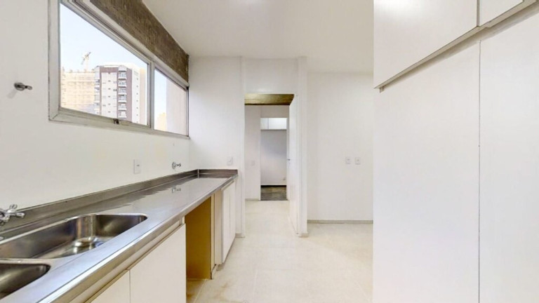 Imagem Apartamento com 3 Quartos à Venda, 121 m² em Itaim Bibi - São Paulo Imagem Apartamento com 3 Quartos à Venda, 121 m² em Itaim Bibi - São Paulo