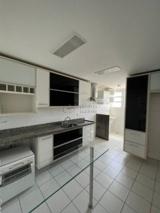 Imagem Casa com 3 Quartos à Venda, 117 m² em Glória - Macaé Imagem Casa com 3 Quartos à Venda, 117 m² em Glória - Macaé
