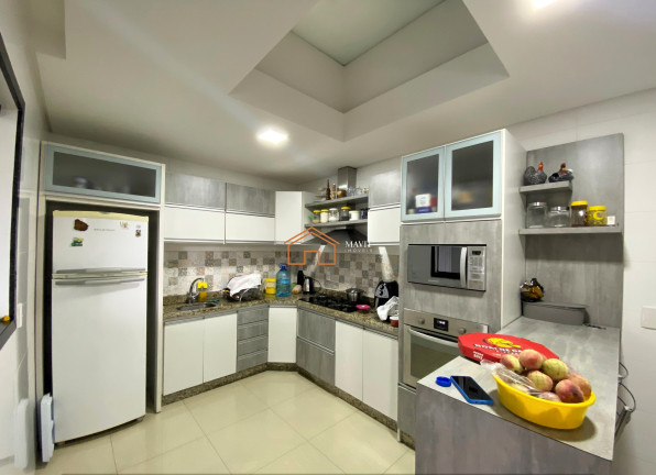 Imagem Casa com 4 Quartos à Venda, 370 m² em Costa E Silva - Joinville Imagem Casa com 4 Quartos à Venda, 370 m² em Costa E Silva - Joinville