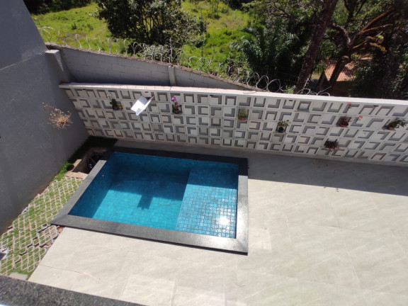 Imagem Casa de Condomínio com 3 Quartos à Venda, 262 m² em Vale Verde - Senador Canedo Imagem Casa de Condomínio com 3 Quartos à Venda, 262 m² em Vale Verde - Senador Canedo