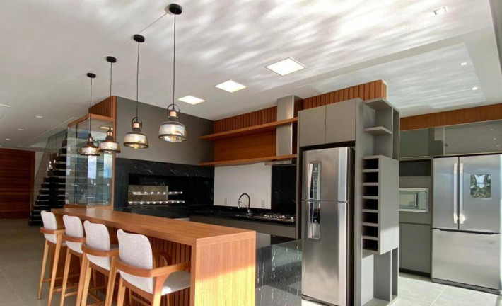 Imagem Casa com 5 Quartos à Venda, 350 m² em Centro - Xangri-lá Imagem Casa com 5 Quartos à Venda, 350 m² em Centro - Xangri-lá