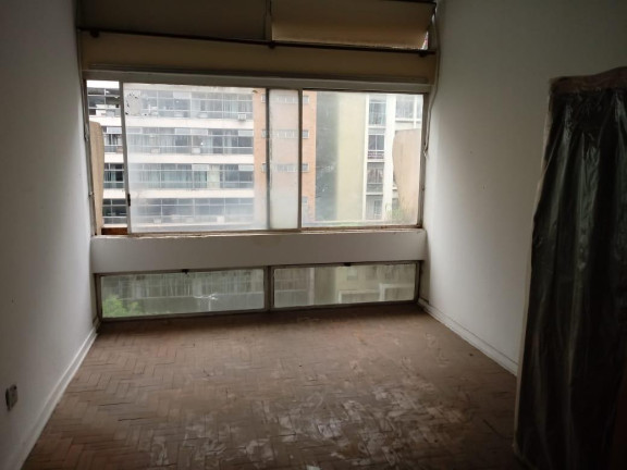 Imagem Kitnet com 1 Quarto à Venda, 30 m² em Bela Vista - São Paulo Imagem Kitnet com 1 Quarto à Venda, 30 m² em Bela Vista - São Paulo