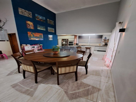Imagem Casa com 3 Quartos à Venda, 300 m² em Portal Do Sol - Jundiaí Imagem Casa com 3 Quartos à Venda, 300 m² em Portal Do Sol - Jundiaí